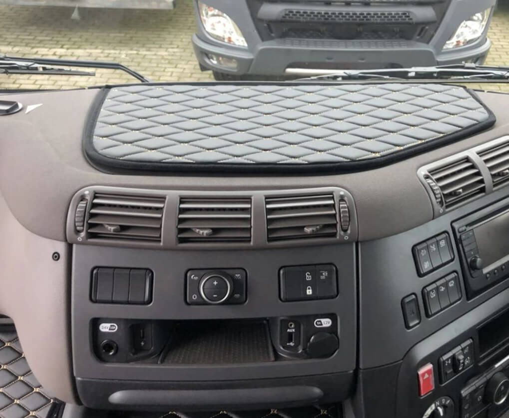 Daf CF Truck Mats - Dash Mats