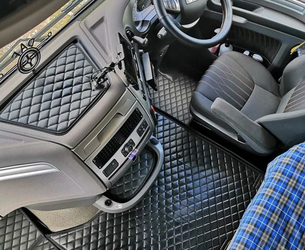 DAF XD 2024 - Present - Fully Tailored Faux Leather Truck Mats