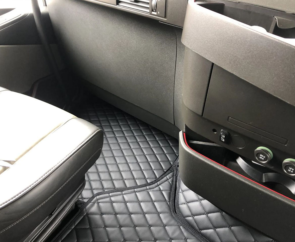 Volvo FH 4/5 - Fully Tailored Faux Leather Truck Mats